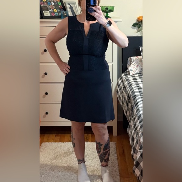 Ann Taylor Dresses & Skirts - Ann Taylor Black Sleeveless Midi Dress